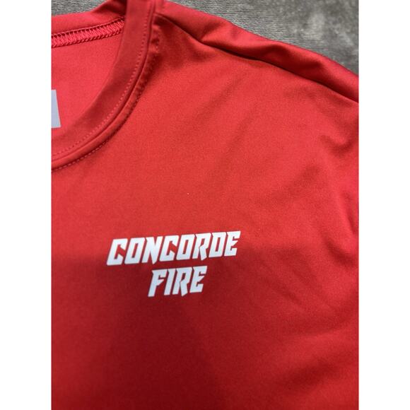 Concorde Fire Soccer red a4 T-shirt Atlanta Small #3 - Picture 2 of 5